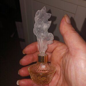 Avon frosted daffodil topper cologne bottle. 1970s